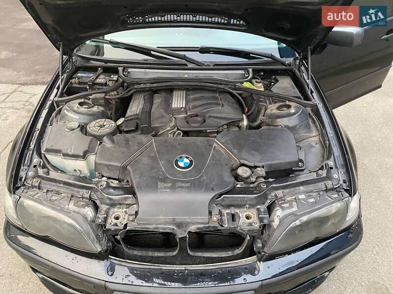 Седан BMW 3 Series 2003 в Коцюбинском