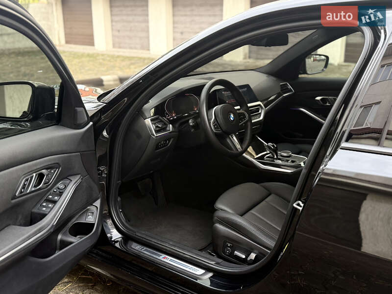 Седан BMW 3 Series 2021 в Киеве