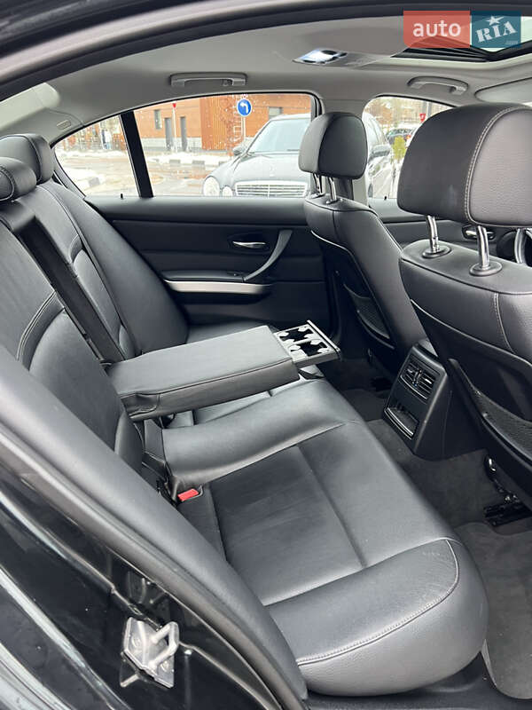 Седан BMW 3 Series 2010 в Львове фото 23 Седан BMW 3 Series 2010 в Львове
