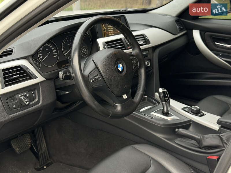 Седан BMW 3 Series 2012 в Киеве фото 22 Седан BMW 3 Series 2012 в Киеве