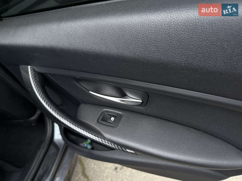 Седан BMW 3 Series 2013 в Одессе