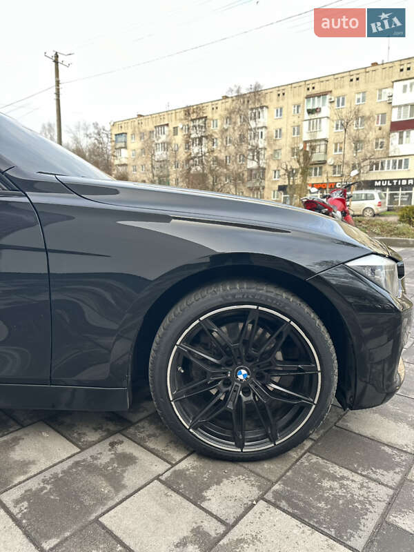 Седан BMW 3 Series 2014 в Бердичеве