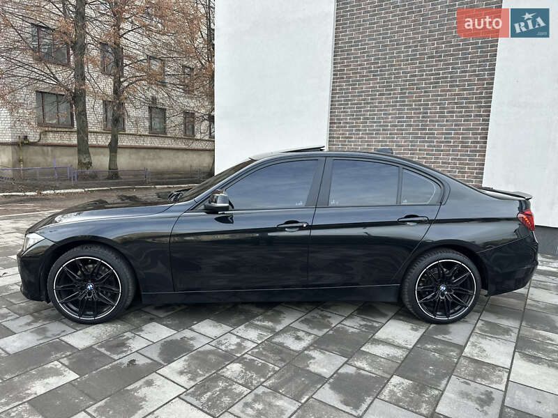 Седан BMW 3 Series 2014 в Бердичеве