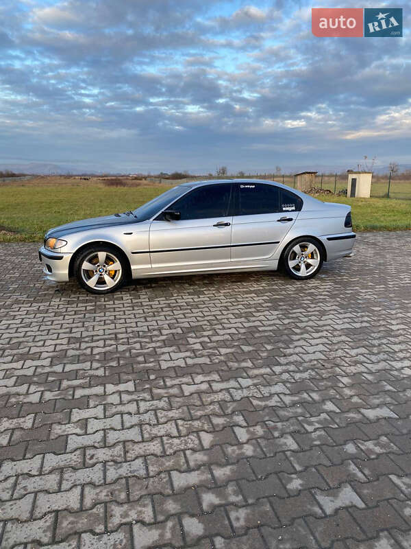 Седан BMW 3 Series 2002 в Буштыне
