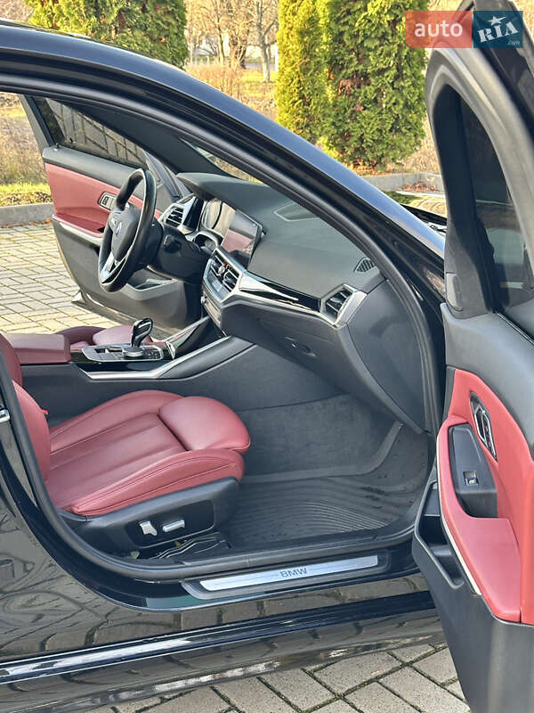 Седан BMW 3 Series 2022 в Києві