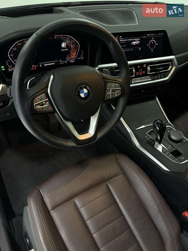 Седан BMW 3 Series 2020 в Одессе