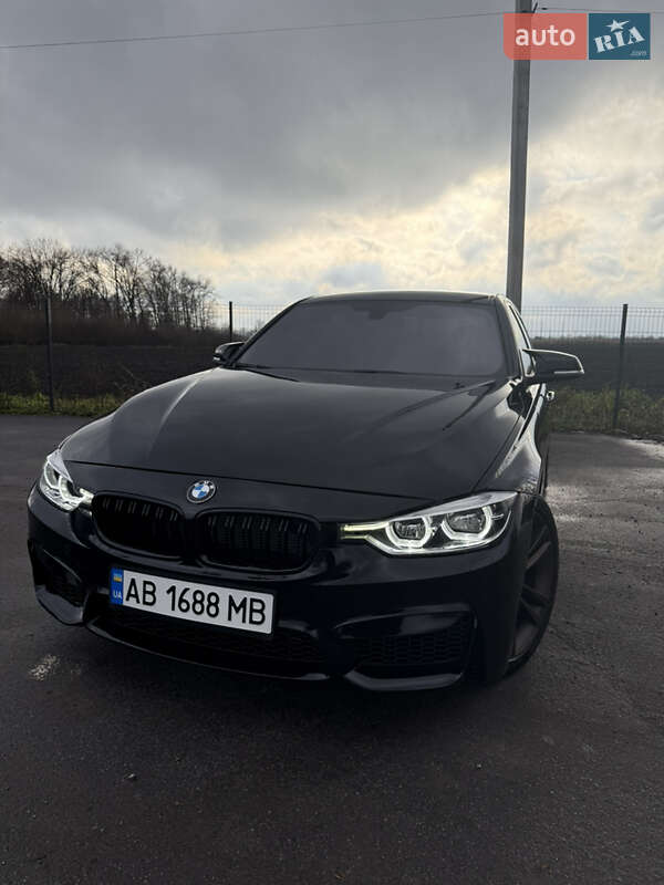 Седан BMW 3 Series 2017 в Казатине