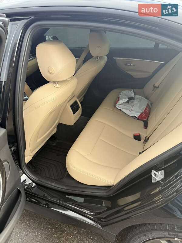 Седан BMW 3 Series 2017 в Казатине