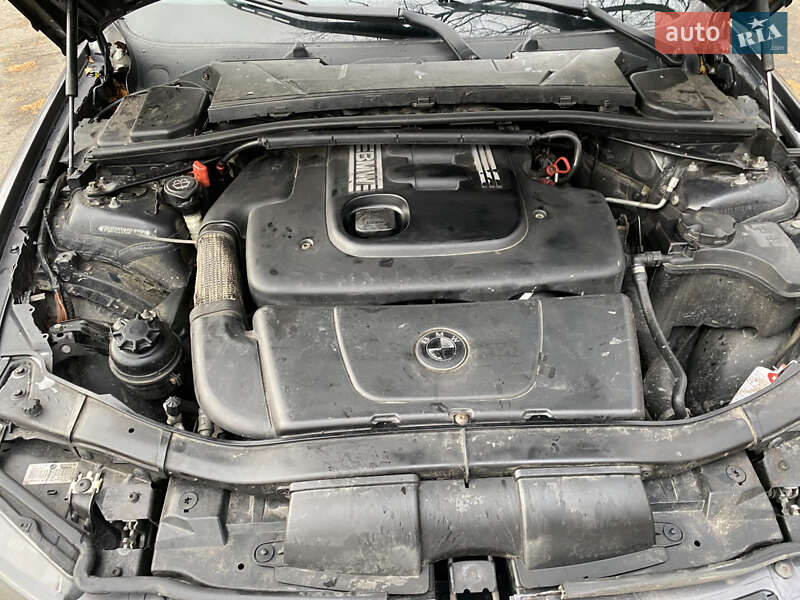 Седан BMW 3 Series 2005 в Ровно фото 11 Седан BMW 3 Series 2005 в Ровно