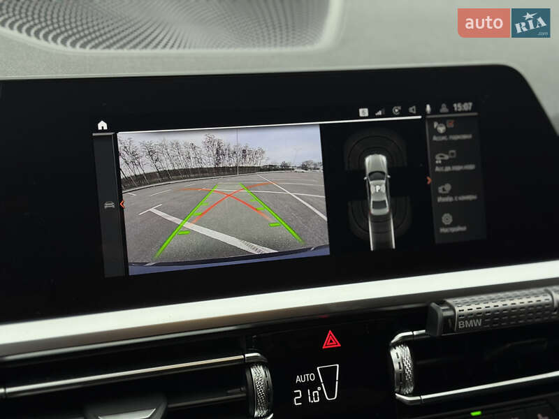 Седан BMW 3 Series 2021 в Днепре