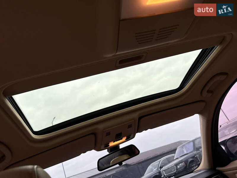 Седан BMW 3 Series 2010 в Стрые