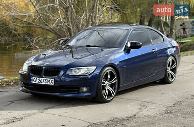 Купе BMW 3 Series 2011 в Києві