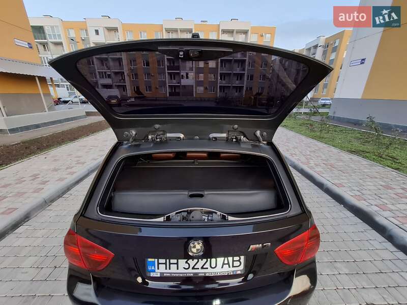 Универсал BMW 3 Series 2007 в Одессе