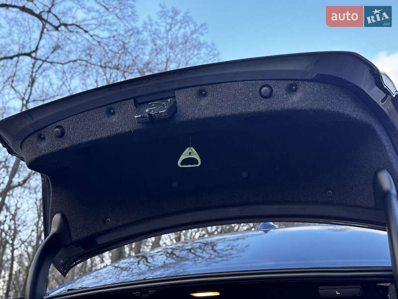 Седан BMW 3 Series 2014 в Виннице фото 107 Седан BMW 3 Series 2014 в Виннице