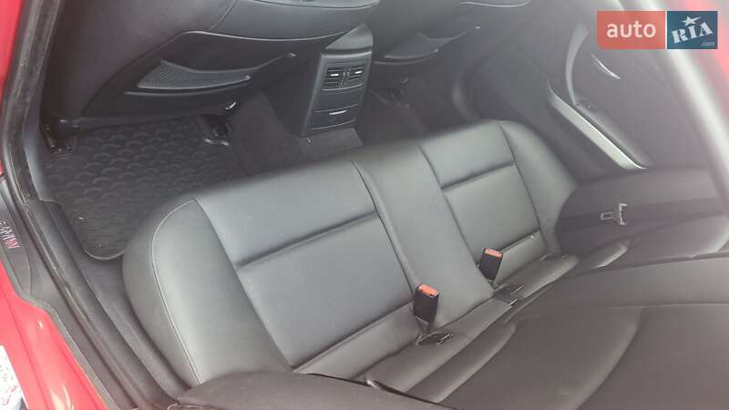 Седан BMW 3 Series 2006 в Киеве