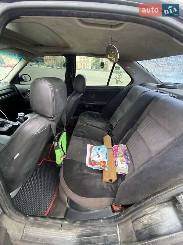 Седан BMW 3 Series 1991 в Харькове