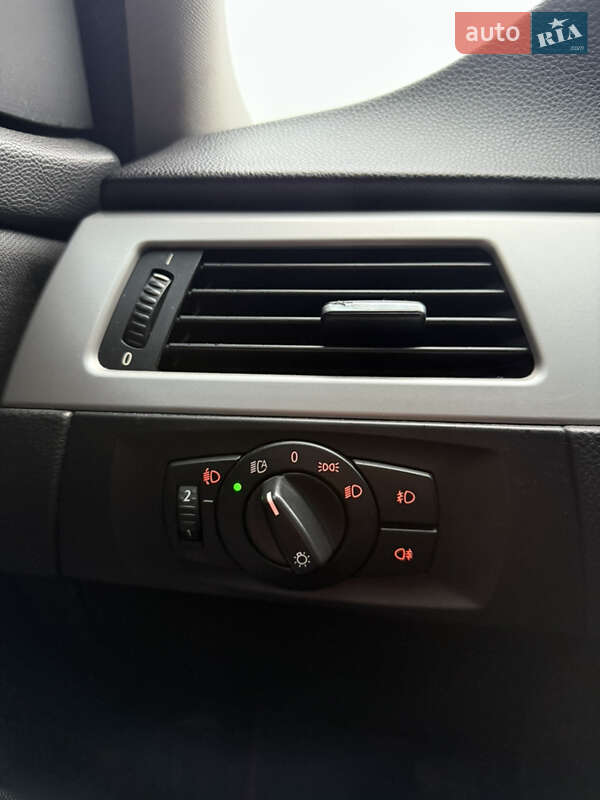 Седан BMW 3 Series 2006 в Чернигове