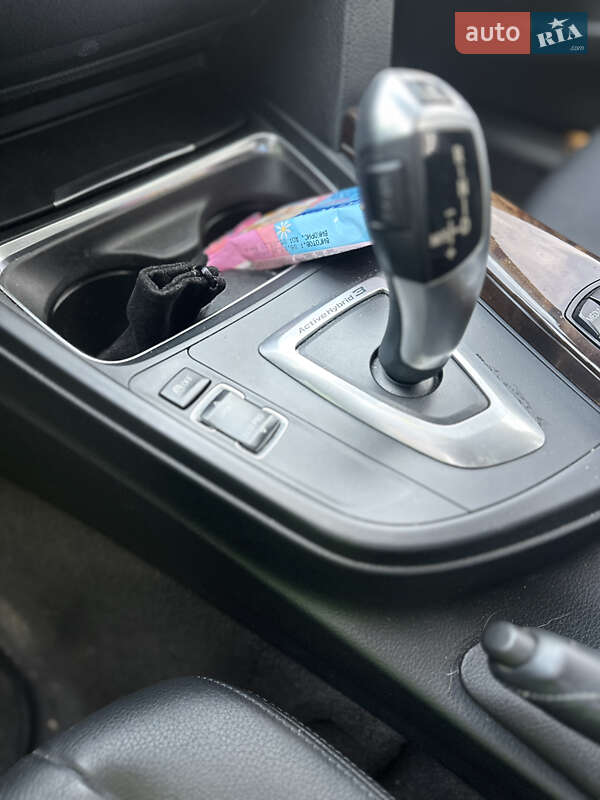 Седан BMW 3 Series 2013 в Житомире