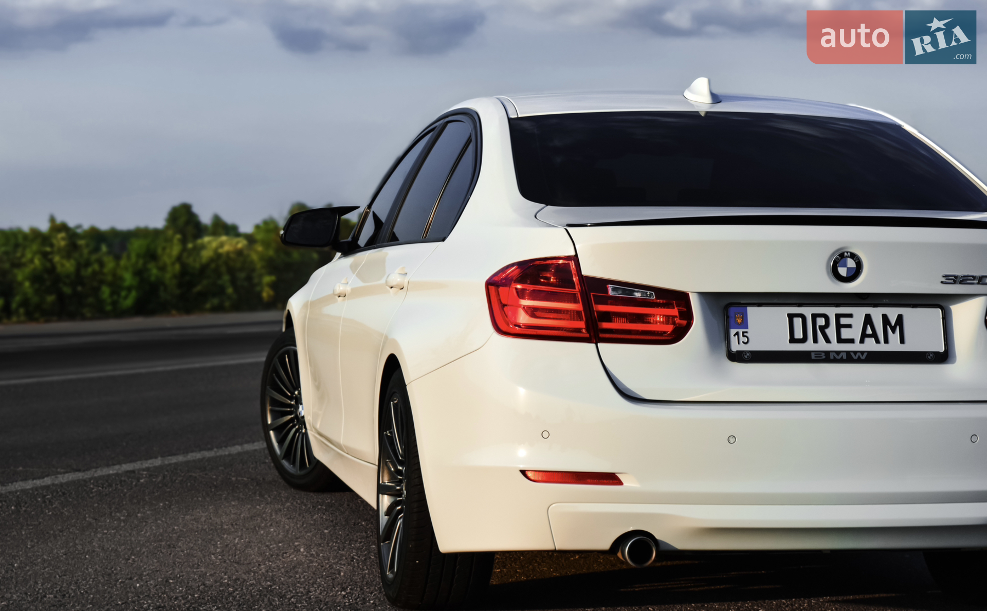 2015 BMW 3er - мініатюра 2