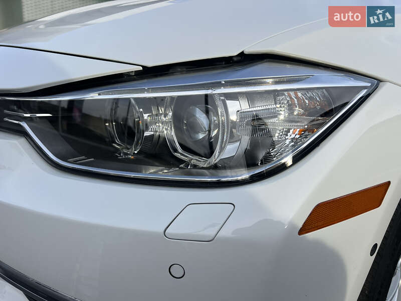 Седан BMW 3 Series 2012 в Одессе