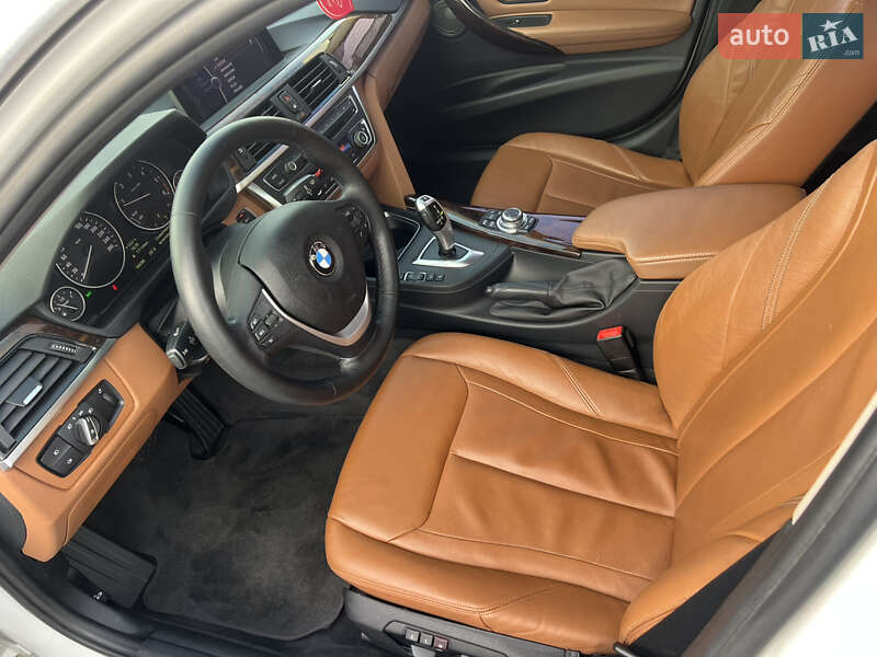 Седан BMW 3 Series 2012 в Одессе