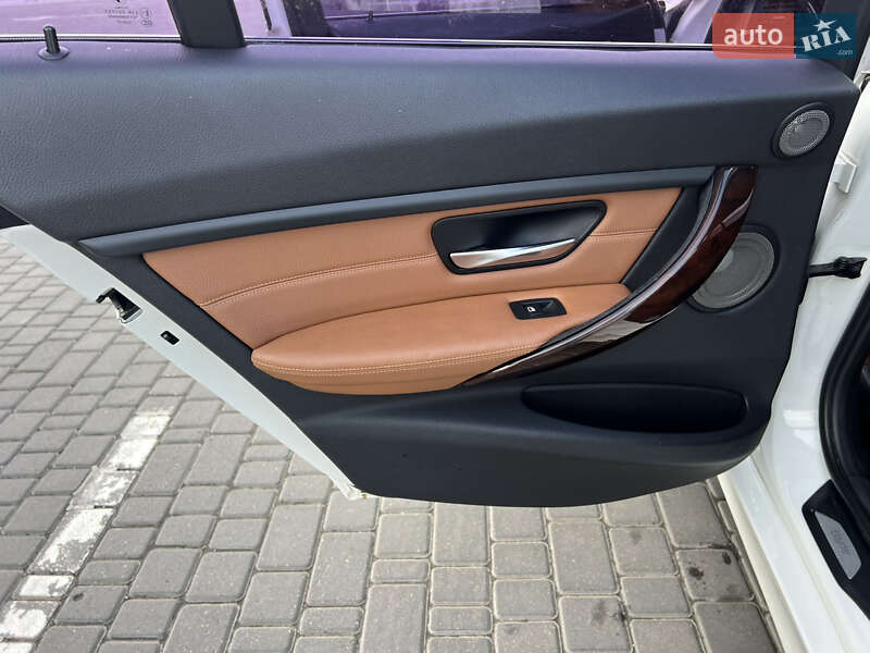 Седан BMW 3 Series 2012 в Одессе