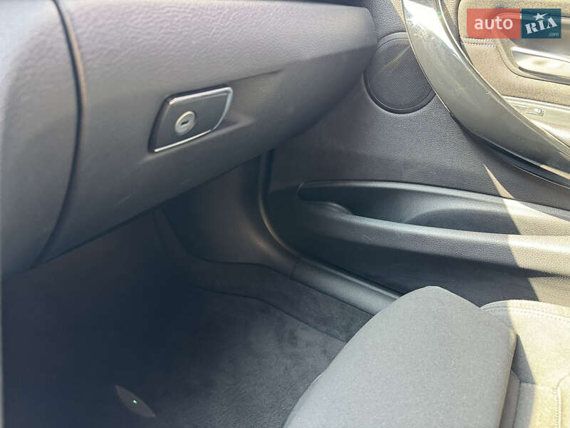 Універсал BMW 3 Series 2013 в Кам'янському