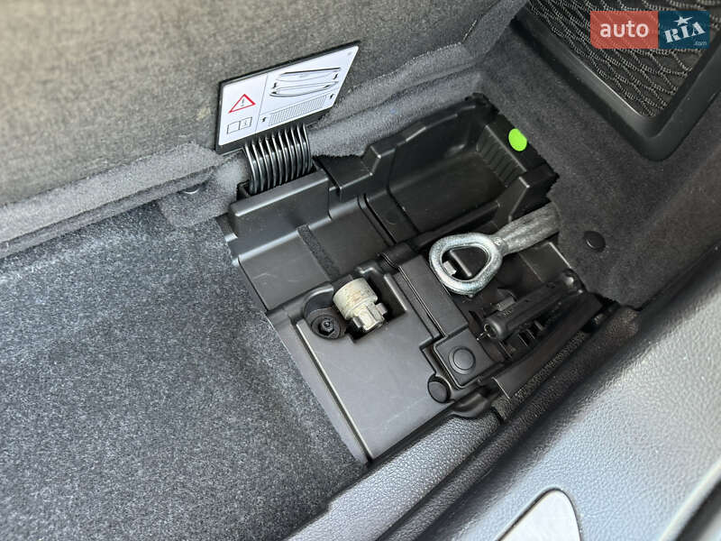 Універсал BMW 3 Series 2013 в Кам'янському