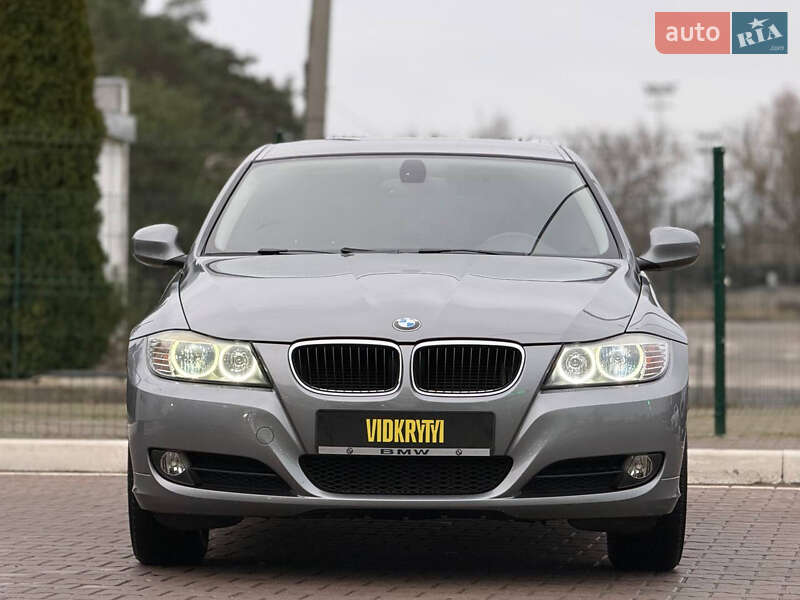 Универсал BMW 3 Series 2010 в Киеве