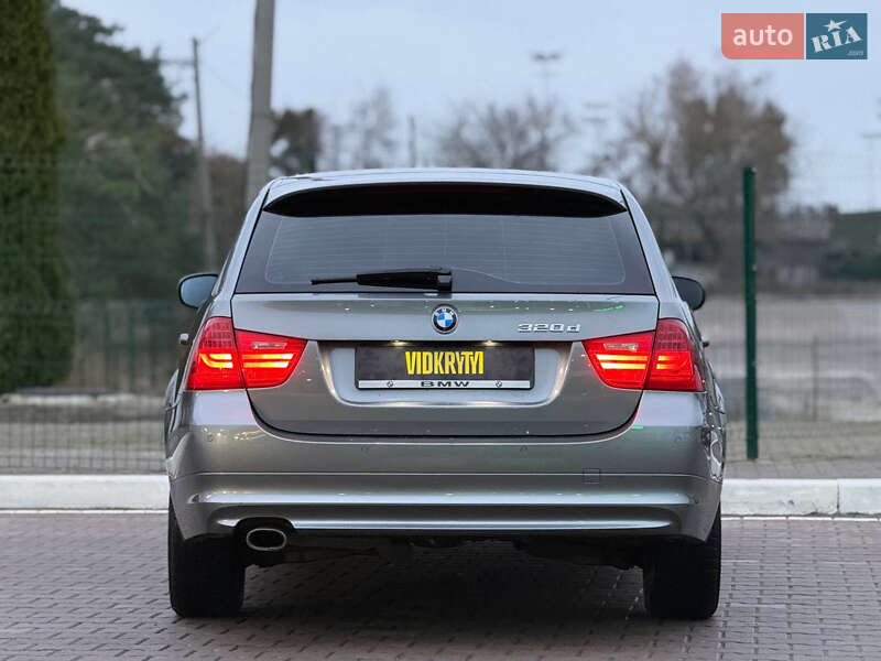 Универсал BMW 3 Series 2010 в Киеве