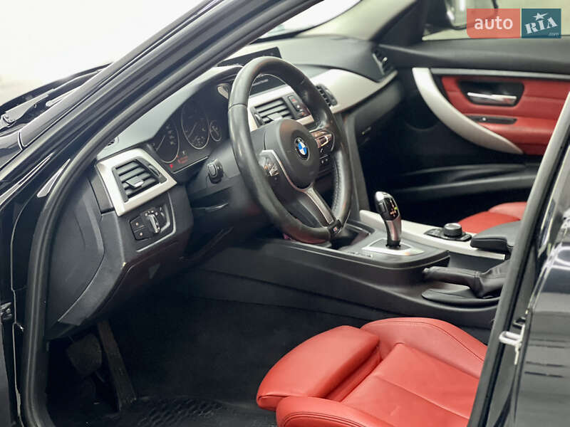 Седан BMW 3 Series 2013 в Одессе