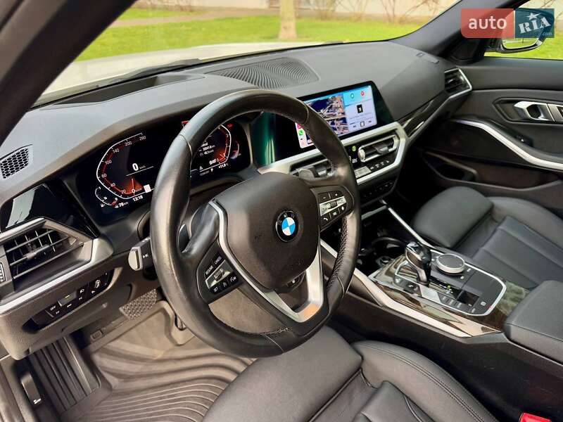 Седан BMW 3 Series 2020 в Киеве фото 37 Седан BMW 3 Series 2020 в Киеве