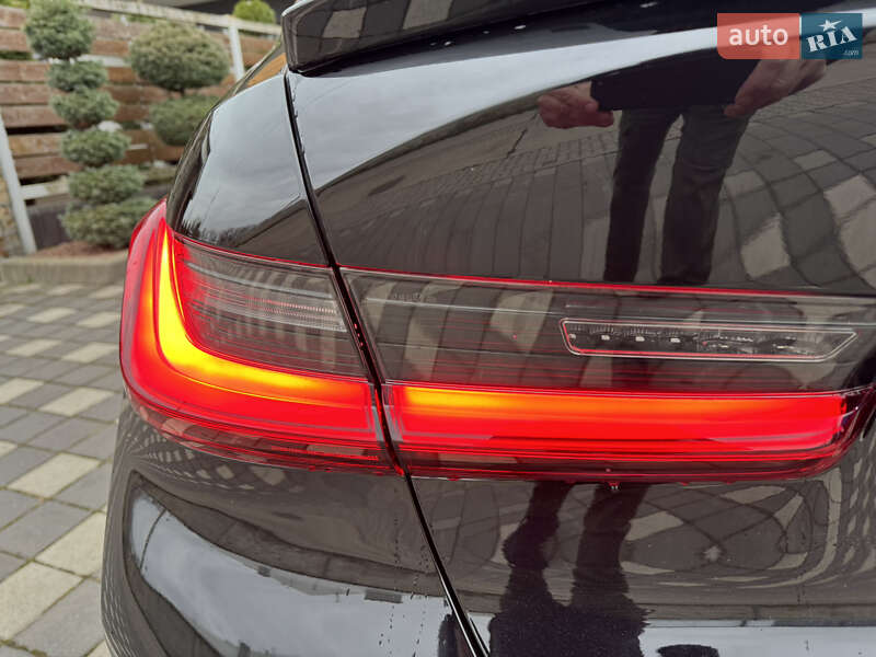 Седан BMW 3 Series 2020 в Стрые