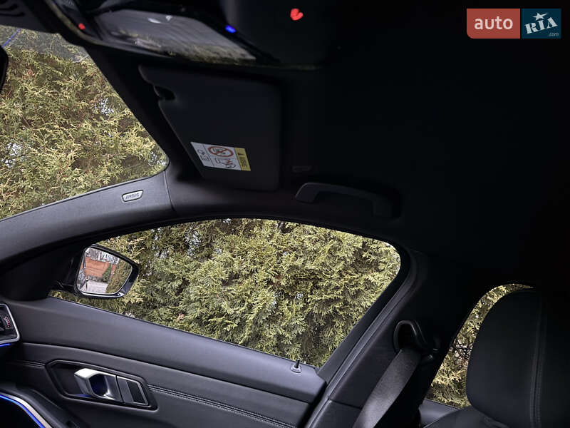 Седан BMW 3 Series 2020 в Стрые