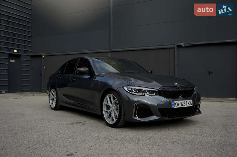 Седан BMW 3 Series 2019 в Киеве