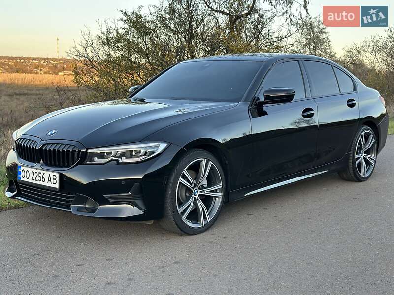 Седан BMW 3 Series 2021 в Одессе