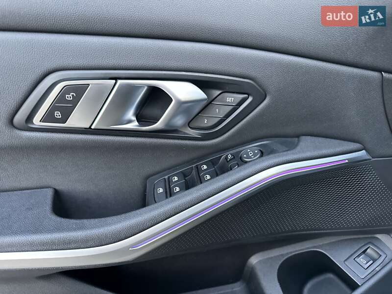 Седан BMW 3 Series 2021 в Одессе