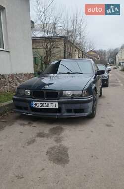 Седан BMW 3 Series 1993 в Львове