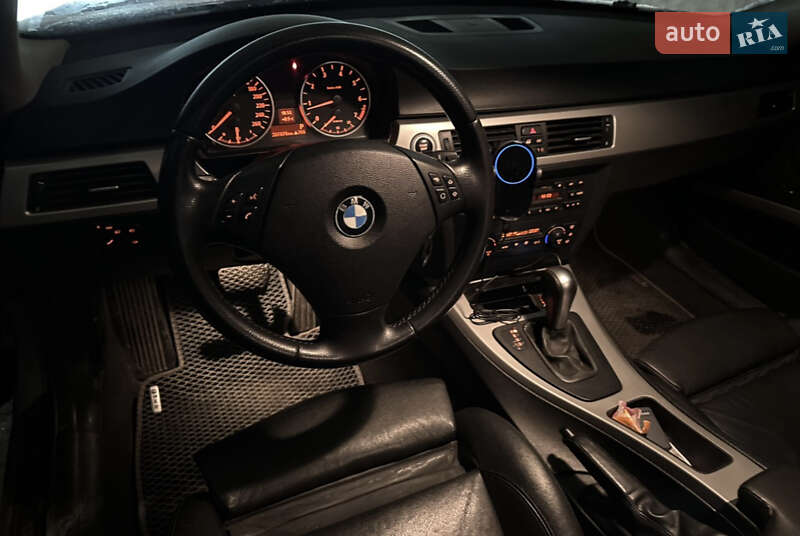 Седан BMW 3 Series 2005 в Миргороде
