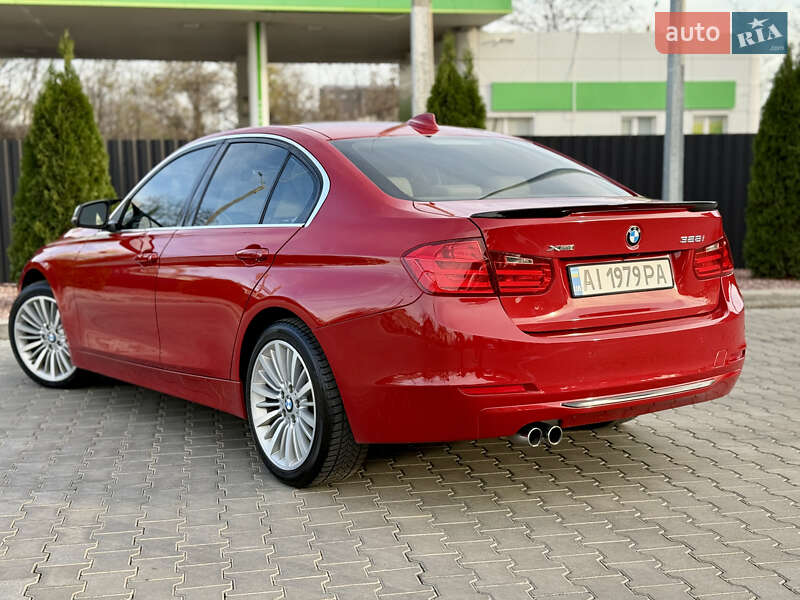 Седан BMW 3 Series 2013 в Киеве