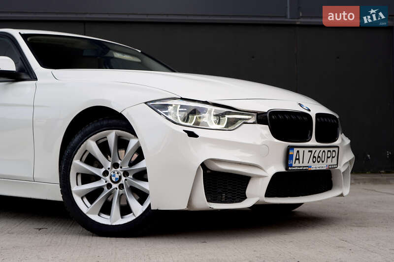 Седан BMW 3 Series 2018 в Киеве