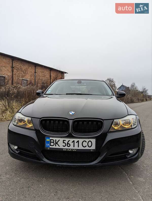 Седан BMW 3 Series 2008 в Ровно фото 11 Седан BMW 3 Series 2008 в Ровно