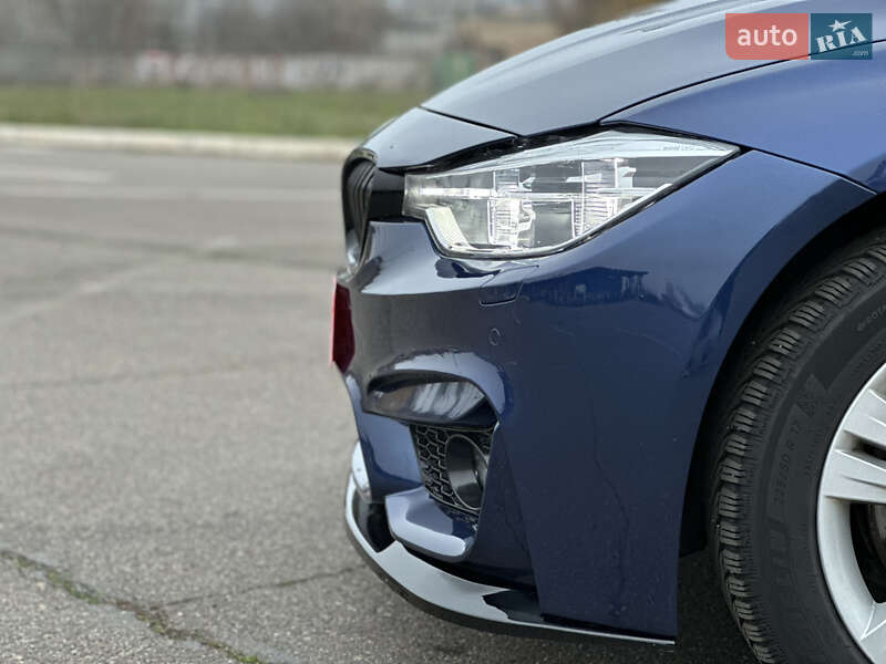 Седан BMW 3 Series 2017 в Кривом Роге