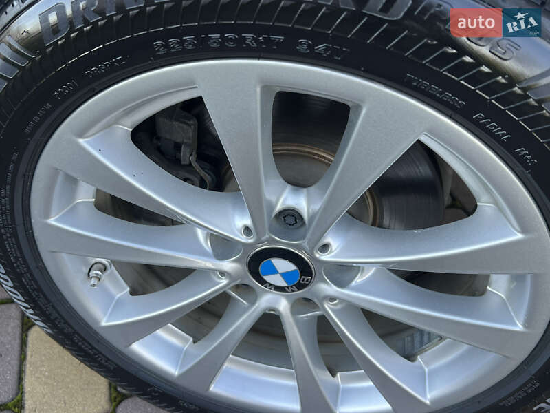 Седан BMW 3 Series 2017 в Косові