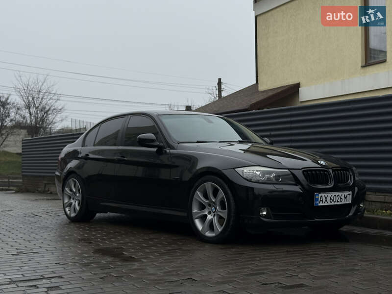 BMW 3 Series 2011 BMW 3 Series 2011