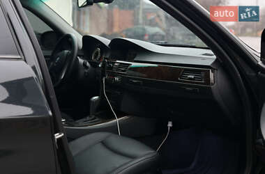 Седан BMW 3 Series 2011 в Харкові
