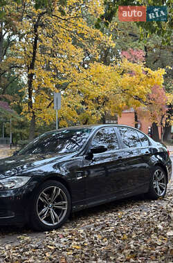 Седан BMW 3 Series 2006 в Києві