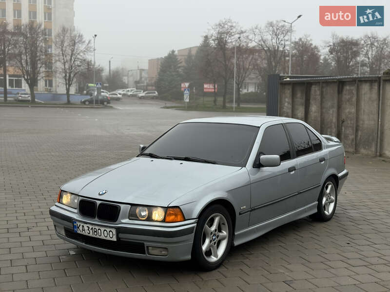 Седан BMW 3 Series 1997 в Черкассах