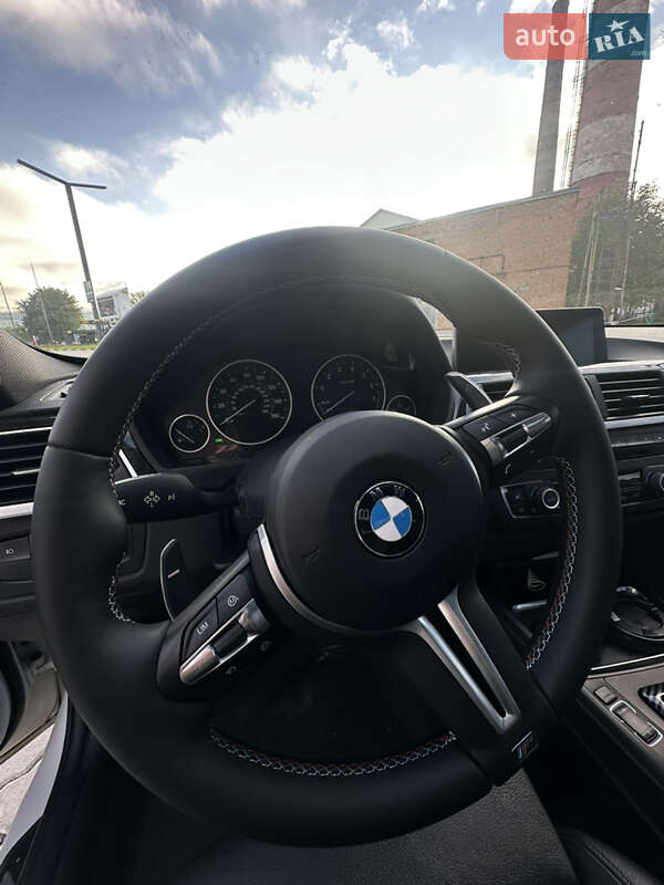 Седан BMW 3 Series 2015 в Львове