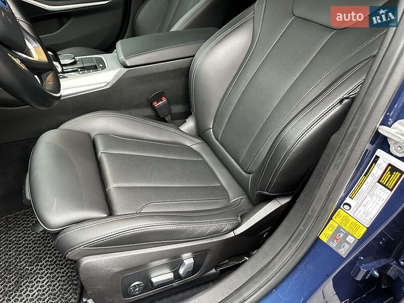 Седан BMW 3 Series 2022 в Луцке